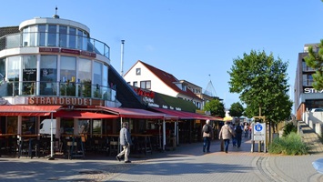Blick vom Haus Luv und Lee: Weg zur Kurpromenade